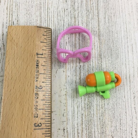 Bluey BINGO Heeler Figure Goggles Squirter Blue Swim Suit Pool Family Beach NEW - Picture 12 of 12